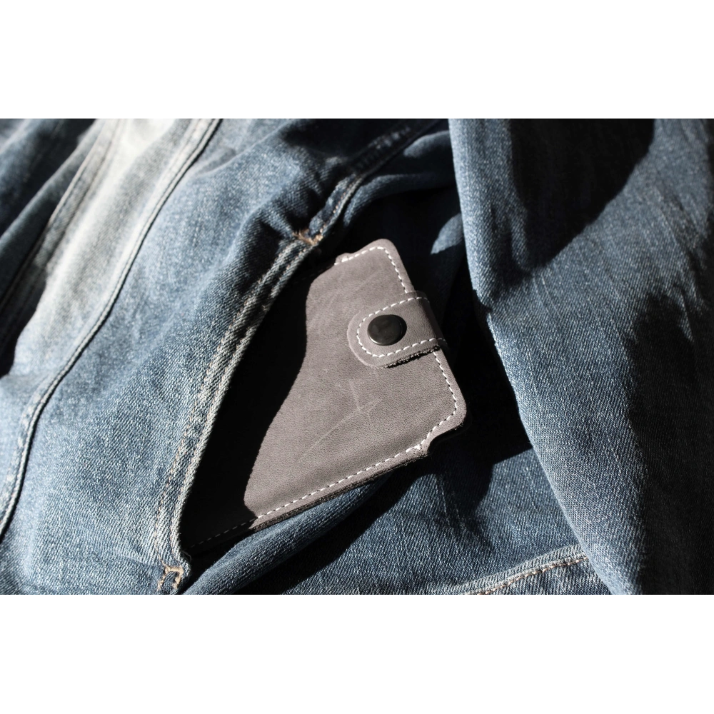 Hurtownia GSM - LURESKO SOFIJA XXL Ledertasche universal mit Riemenverschluss (schwarz glatt mit weißem Faden) - LUR81 - {ean13} - Hurt