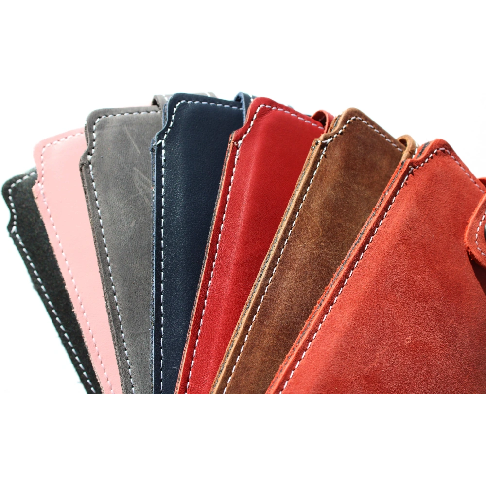 Hurtownia GSM - LURESKO SOFIJA XXL Ledertasche universal mit Riemenverschluss (schwarz glatt mit weißem Faden) - LUR81 - {ean13} - Hurt