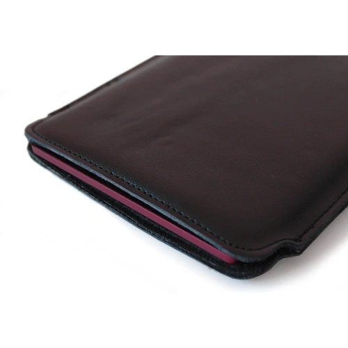 Skórzane etui LURESKO MASTER M na ebook 177x130x9mm (czarny gładki czarna nić) (PAP)