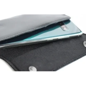 Hurtownia GSM - LURESKO SUNNE XXL Lederholster für Gürtel 170x85x12 (flacher Magnet) (schwarz glattes Material mit schwarzem Faden) - LUR98 - {ean13} - Hurt