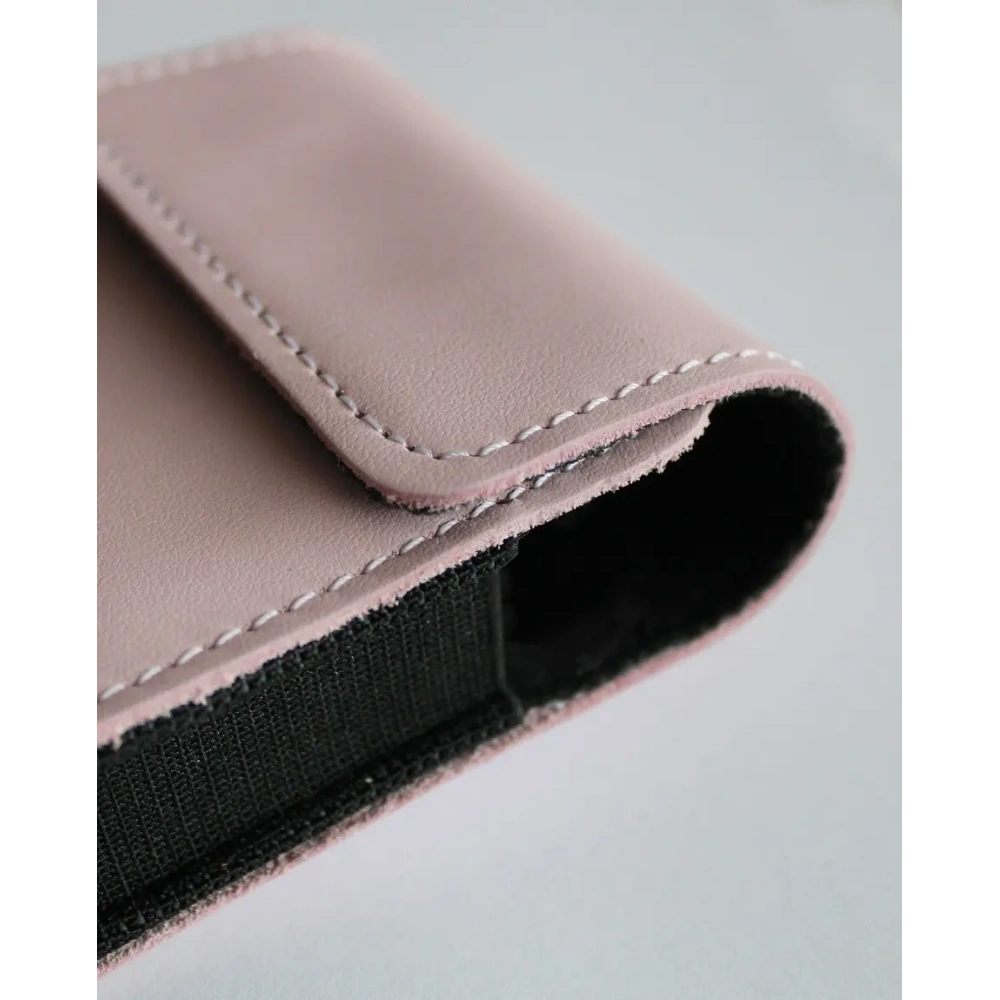 Wholesale LURESKO HECTOR FLIP M leather neck/belt/belt loop case for Flip models (smooth pink with white thread) - LUR121 - {ean13} - Hurt