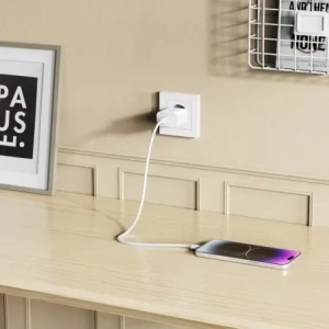 Hurtownia GSM - Tech-Protect NC20W încărcător de rețea USB-C 1-port PD 20W + cablu Lightning alb - THP4067 - {ean13} - Hurt