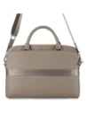 Hurtownia GSM - Guess Buzunar cu fermoar texturat Logo triunghi 15" maro - GUE4511 - {ean13} - Hurt