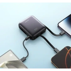 Wholesale Joyroom JR-PBF27 10000mAh 22.5W Power bank with built-in USB-C and Lightning cables, black - JYR1246 - {ean13} - Hurt