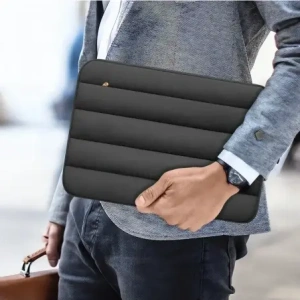 Hurtownia GSM - Tech-Protect Fluffy Laptop 15-16 Negru - THP4214 - {ean13} - Hurt