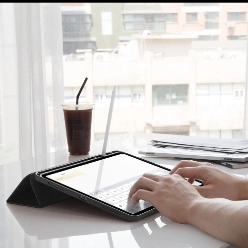 Etui Spigen Urban Fit Apple iPad Pro 11 2018/2020 (1. i 2. generacji) Black