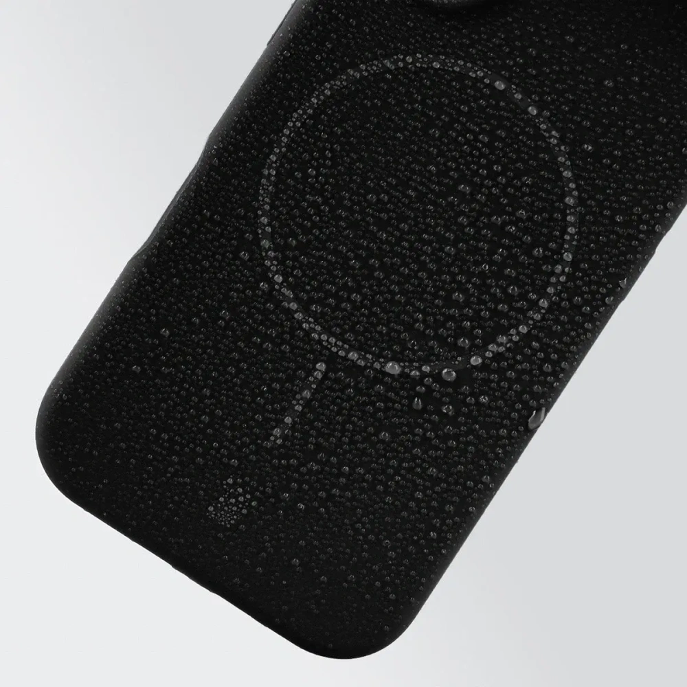 Silikonowe etui z pierścieniem magnetycznym Bizon Soft Case Magnetic do Samsung Galaxy S24 czarne