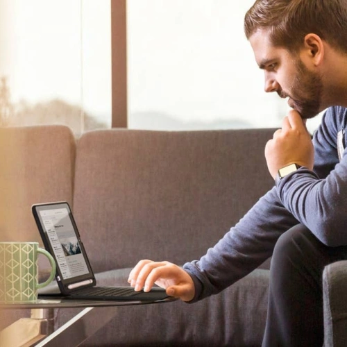 Etui z klawiaturą ZAGG Slim Book Go Apple iPad 9.7 2017/2018 (5. i 6. generacji)