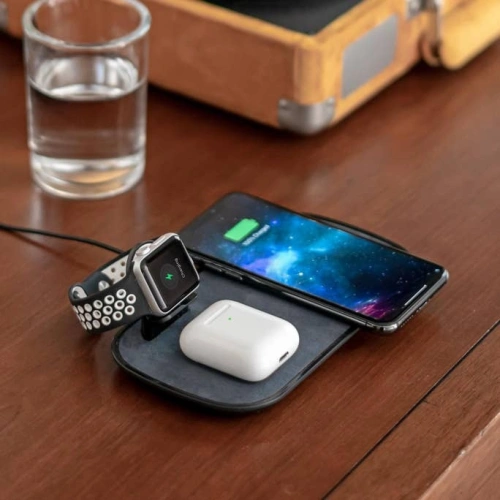 Ładowarka bezprzewodowa do Apple Watch, AirPods, iPhone Mophie 3-in-1 Wireless Charging Pad