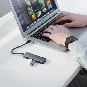 Adapter 4w1 UGREEN Hub USB-C do 4x USB 3.0 + micro USB