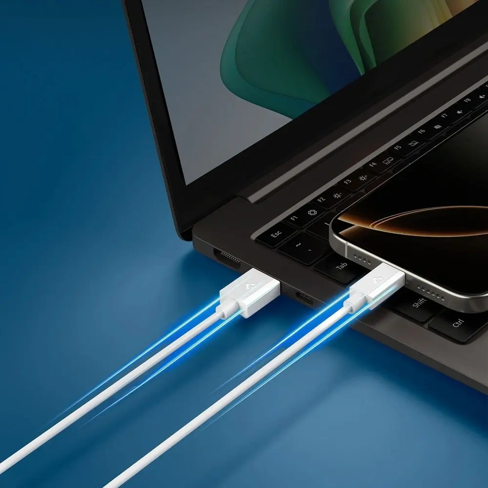Kabel USB-C / USB-C Spigen EB6020AC Essential USB-C Cable 60W 200cm White Kabel USB-C / USB-C Spigen EB6020AC Essential USB-C Cable 60W 200cm White