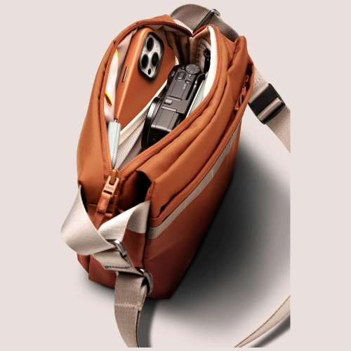 Torba Crossbody UNIQ Denver 5L niebieski