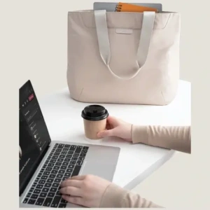 Torba UNIQ Arden Tote 16L czarny