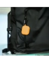 Silikonowe etui z karabińczykiem Bizon Case Headphone Silicone do Apple AirPods 3 marchewkowe