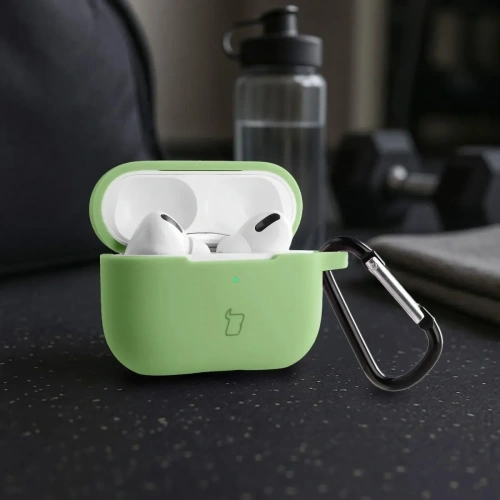 Silikonowe etui z karabińczykiem Bizon Case Headphone Silicone do Apple AirPods Pro 2 jasnozielone