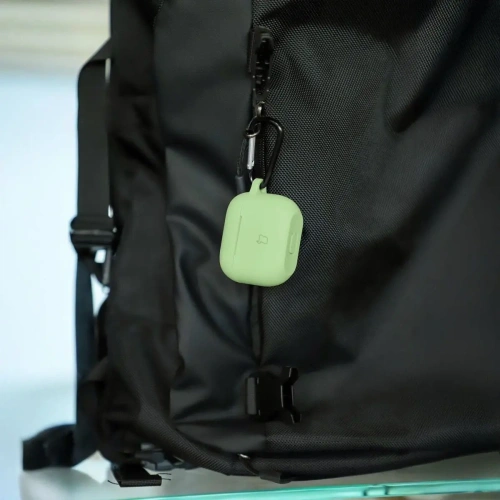 Silikonowe etui z karabińczykiem Bizon Case Headphone Silicone do Apple AirPods Pro 2 jasnozielone