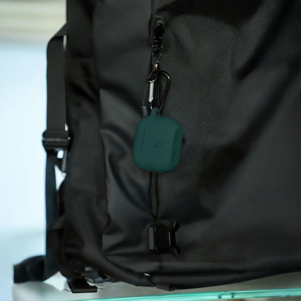 Silikonowe etui z karabińczykiem Bizon Case Headphone Silicone do Apple AirPods Pro 2 ciemnozielone