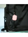 Silikonowe etui z karabińczykiem Bizon Case Headphone Silicone do Apple AirPods 4 jasnoróżowe