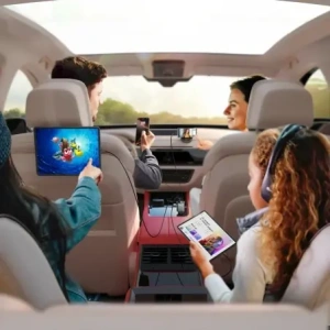 Ładowarka samochodowa Joyroom JR-CCL05 30W 4w1 z wbudowanymi kablami USB-C, Lightning ciemnoszara