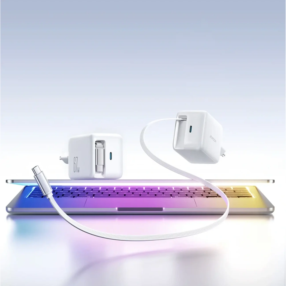 Ładowarka sieciowa Joyroom JR-TCL06 67W USB-C GaN z wbudowanym kablem USB-C biała