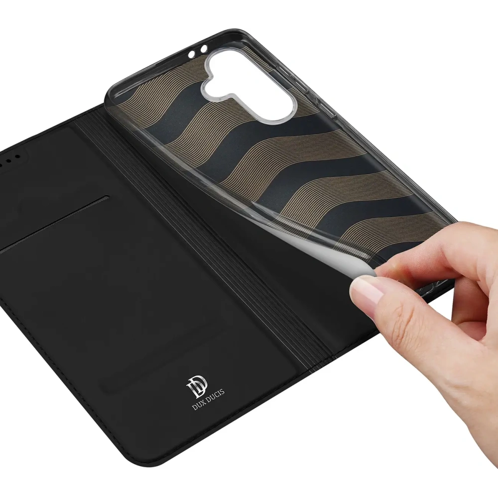 Etui z klapką Dux Ducis Skin Pro do Samsung Galaxy A36 5G / A56 5G czarne