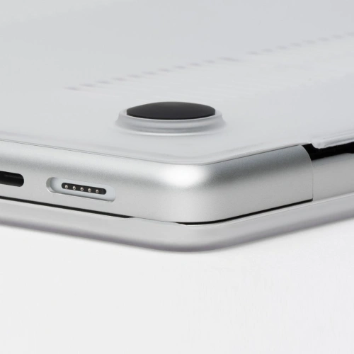 Etui ZAGG Hardshell do MacBook Air 13" M2 / M3 / M4 (clear)