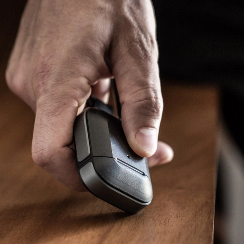 Pancerne etui X-Doria Defense Trek Apple AirPods 1/2 (Black)