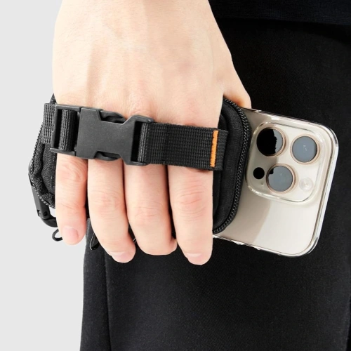 Organizer mangetyczny Spigen Snap Zip MagSafe Pouch Black