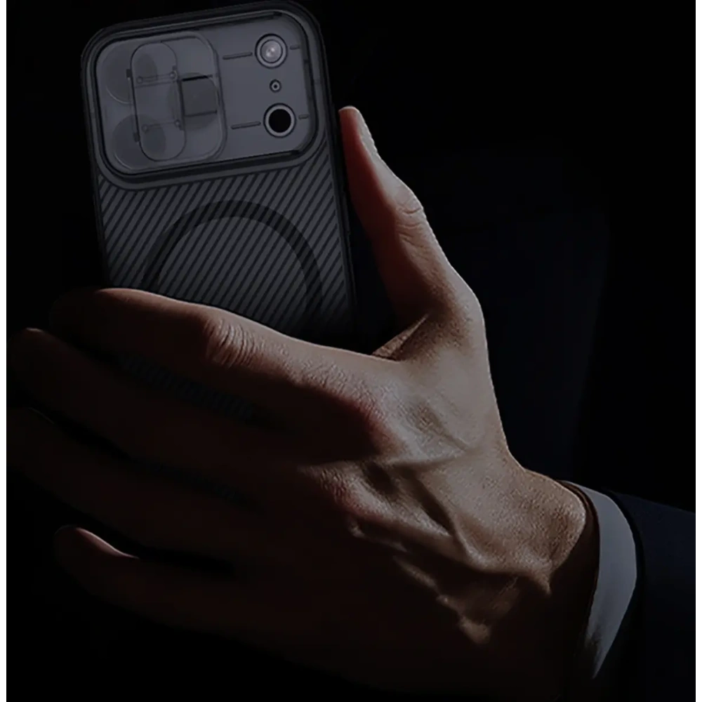 Etui Nillkin CamShield Pro Magnetic Case do Apple iPhone 17 Pro Max półprzezroczyste czarne