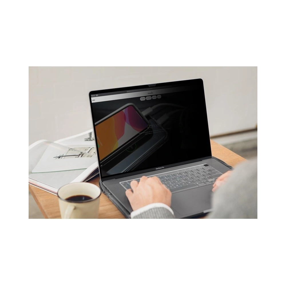 Hurtownia GSM - Ochranná fólie na obrazovku Moshi Umbra Apple MacBook Pro 16 s filtrem soukromí (černý rám) - MOSH066BLK - {ean13} - Hurt