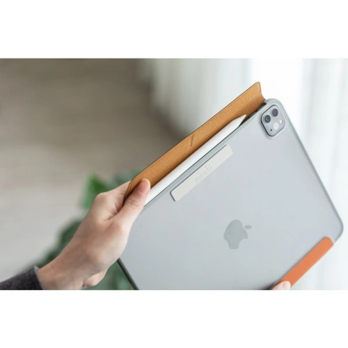 Etui Moshi VersaCover origami Apple iPad Pro 11 2018/2020 (1. i 2. generacji) z ładowaniem Apple Pencil (Sienna Orange)