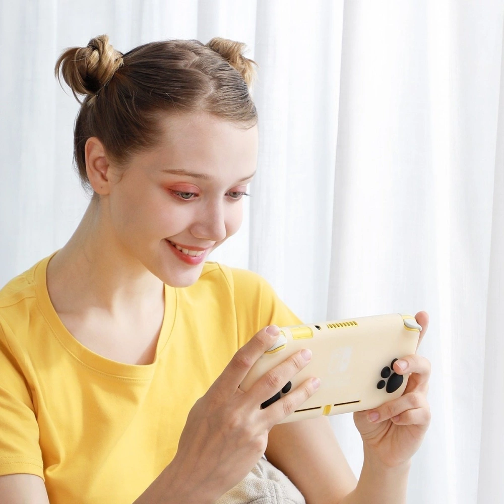Hurtownia GSM - Silikonowe etui Baseus GS06L do konsoli Nintendo Switch Lite + silikonowe nakładki na pady (biało-czarne) - BSU1608WHTBLK - {ean13} - Hurt