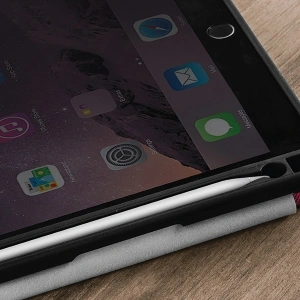 Wholesale UNIQ Transforma Rigor iPad 10.2" (2019) coral red - UNIQ238RED - {ean13} - Hurt