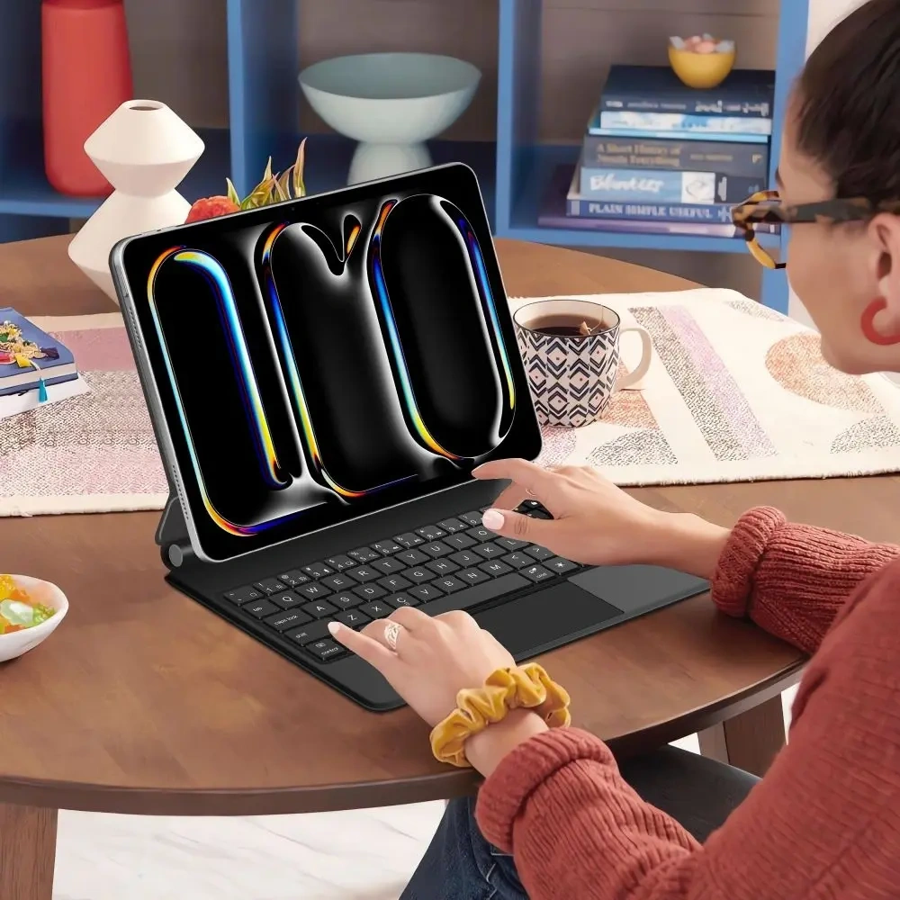 Etui z klawiaturą Tech-Protect SmartCase Magnetic + Keyboard do Apple iPad Pro 11” 2024/2025 Black