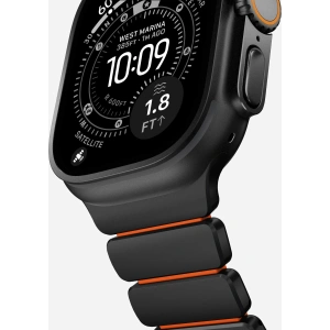 Pasek NOMAD Stratos band tytanowa bransoleta do Apple Watch 49mm z FKM (black titanium, ultra orange FKM)
