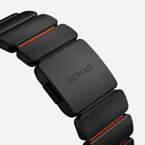 Pasek NOMAD Stratos band tytanowa bransoleta do Apple Watch 49mm z FKM (black titanium, ultra orange FKM)