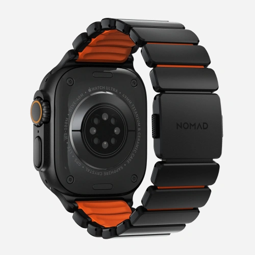 Pasek NOMAD Stratos band tytanowa bransoleta do Apple Watch 49mm z FKM (black titanium, ultra orange FKM)