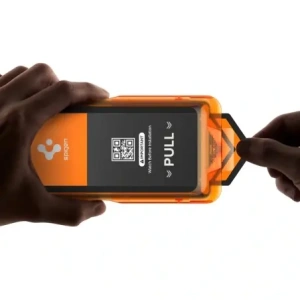 Szkło hartowane Spigen Alm Glas.tr Slim do Apple iPhone 17 Clear [3 PACK]