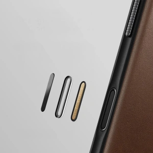 Skórzane etui NOMAD Modern Leather Folio do Apple iPhone 17 kompatybilne z MagSafe (brown)