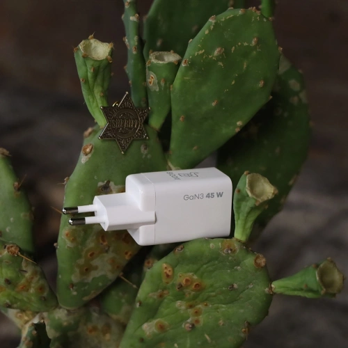 Ładowarka sieciowa Bizon Charger VT-36B 45W 2xUSB-C PD QC 4.0 GAN3 biała