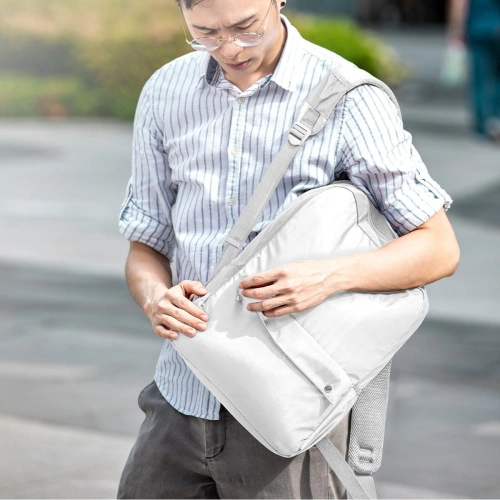 Plecak na laptopa Baseus Basics Series, do 13 cali (biały)