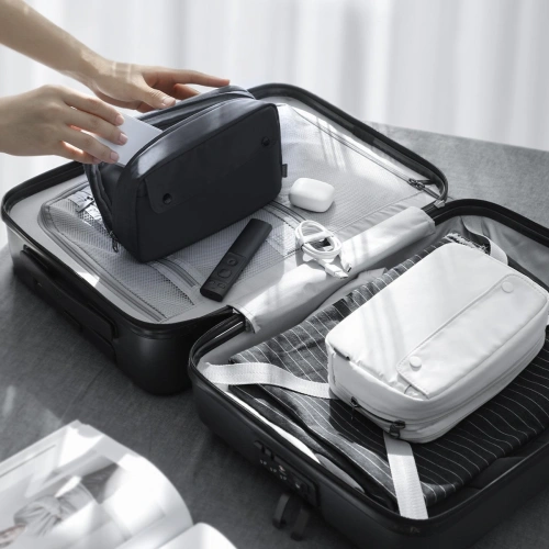 Etui Baseus Track na akcesoria, wstrząsoodporne, wodoodporne 225x140x55mm (białe)