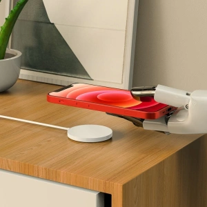Wholesale hoco CW28 Wireless Charger with MagSafe 15W White - HCO001BLK - {ean13} - Hurt