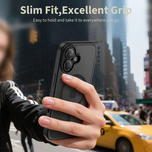 Etui Tech-Protect na Apple iPhone 17, prezentujące elegancki, czarny design.
