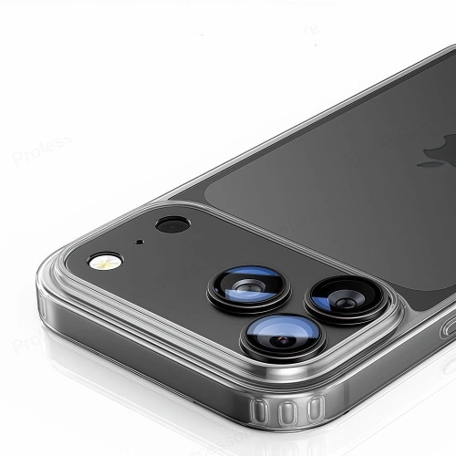 Osłona aparatu Tech-Protect zamontowana na iPhone 17 Pro Max, zapewniająca ochronę i styl.